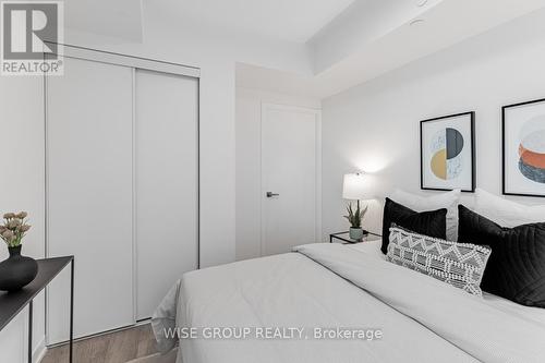 406 - 500 Wilson Avenue, Toronto, ON - Indoor Photo Showing Bedroom