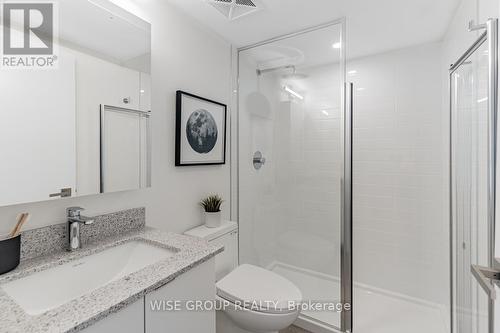 406 - 500 Wilson Avenue, Toronto, ON - Indoor Photo Showing Bathroom