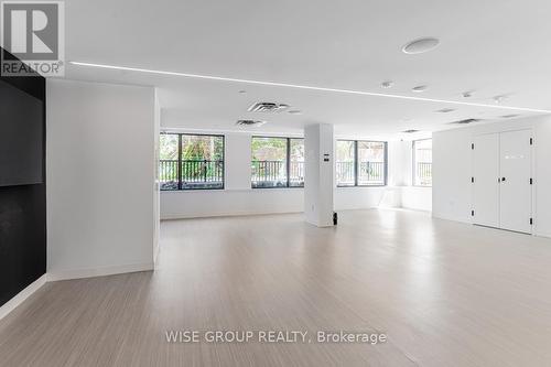 406 - 500 Wilson Avenue, Toronto, ON - Indoor Photo Showing Other Room