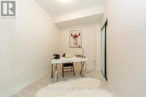 314 - 2916 Highway 7 Road, Vaughan, ON - Indoor Photo Showing Other Room