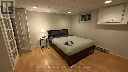 187 Mill Street, Richmond Hill, ON - Indoor Photo Showing Bedroom