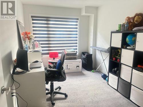 10 - 3562 Colonial Drive, Mississauga, ON - Indoor