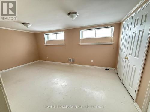 157 Sussex Avenue, Richmond Hill, ON - Indoor Photo Showing Other Room