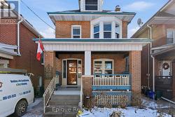 67 KENSINGTON AVENUE S  Hamilton, ON L8M 3H1