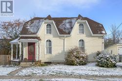 222 ELLEN STREET  North Middlesex (Parkhill), ON N0M 2K0