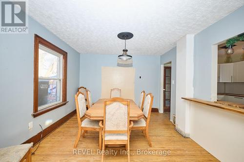 5113 Willmott Street, Niagara Falls (Cherrywood), ON - Indoor Photo Showing Dining Room
