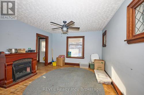 5113 Willmott Street, Niagara Falls (Cherrywood), ON - Indoor With Fireplace