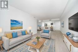 2908 - 1001 BAY STREET  Toronto, ON M5S 3A6