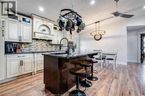 127 William Street, Merlin, ON - Indoor Photo Showing Kitchen With Upgraded Kitchen