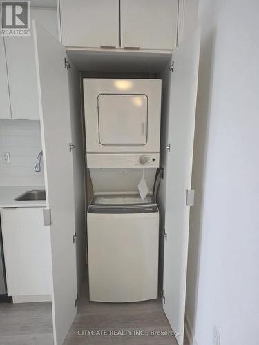 901 - 4569 Kingston Road, Toronto, ON - Indoor Photo Showing Laundry Room