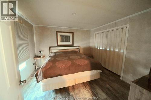 15895 Longwoods Road, Zone Township, ON - Indoor Photo Showing Bedroom