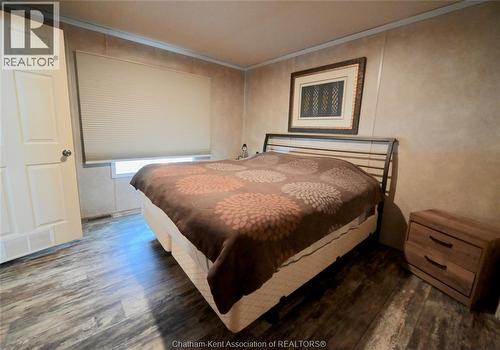 15895 Longwoods Road, Zone Township, ON - Indoor Photo Showing Bedroom