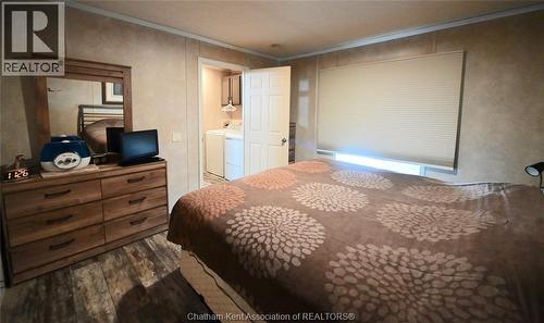 15895 Longwoods Road, Zone Township, ON - Indoor Photo Showing Bedroom