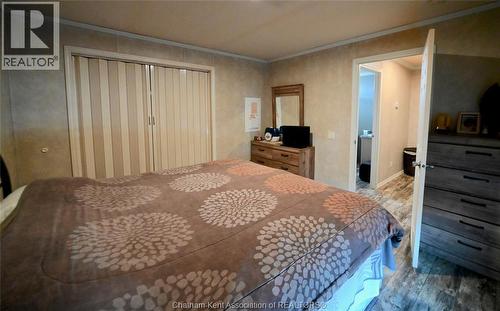 15895 Longwoods Road, Zone Township, ON - Indoor Photo Showing Bedroom