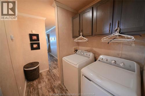 15895 Longwoods Road, Zone Township, ON - Indoor Photo Showing Laundry Room