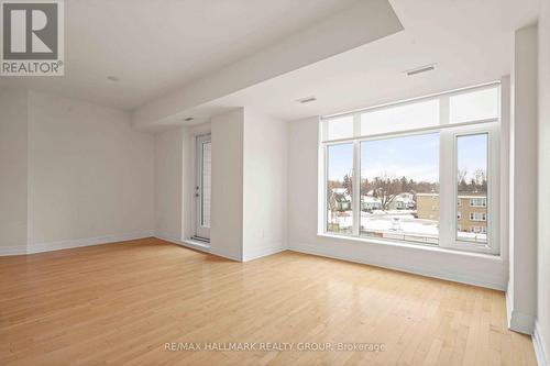 302 - 75 Cleary Avenue, Ottawa, ON - Indoor Photo Showing Other Room