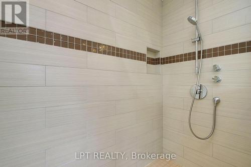 298 Crestview Road, Ottawa, ON - Indoor Photo Showing Bathroom