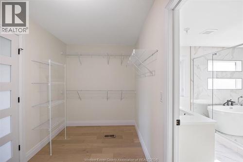 1229 Campana Crescent, Lakeshore, ON - Indoor With Storage