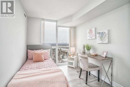 2207 - 5791 Yonge Street, Toronto, ON - Indoor Photo Showing Bedroom