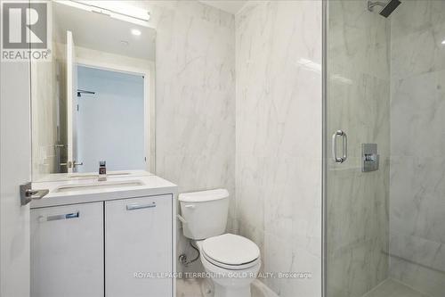 2003 - 195 Mccaul Street E, Toronto, ON - Indoor Photo Showing Bathroom