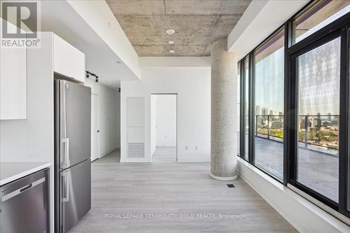 2003 - 195 Mccaul Street E, Toronto, ON - Indoor Photo Showing Other Room