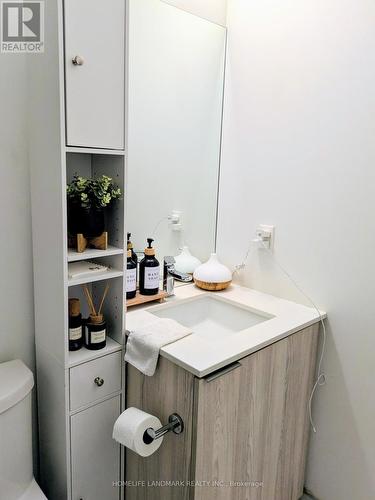 2301 - 50 Ordnance Street, Toronto, ON - Indoor Photo Showing Bathroom