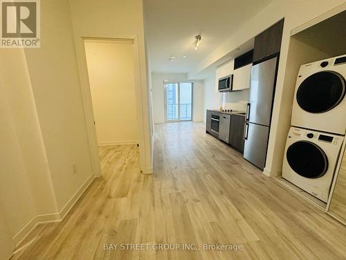 3709 - 100 Dalhousie Street, Toronto, ON - Indoor