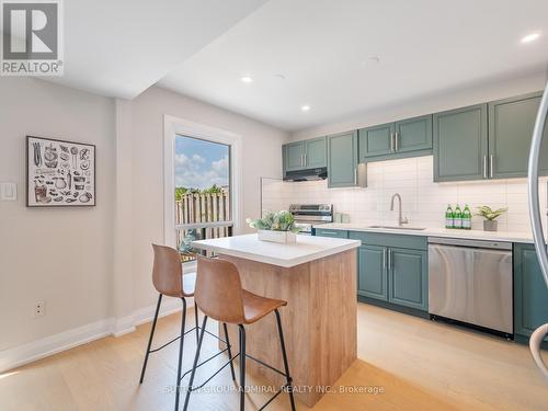 42 - 765 Oklahoma Drive, Pickering, ON - Indoor Photo Showing Kitchen With Upgraded Kitchen