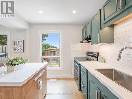 42 - 765 Oklahoma Drive, Pickering, ON - Indoor Photo Showing Kitchen