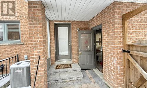 102 Willowbrook Road, Markham, ON - Outdoor With Exterior