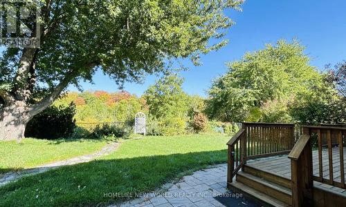 102 Willowbrook Road, Markham, ON - Outdoor