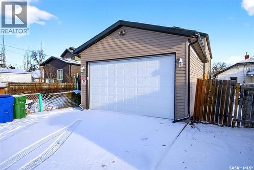 446 Arthur Street, Regina, SK - Outdoor With Exterior