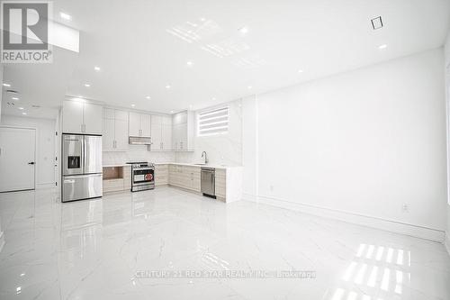 1 Frankwood Road, Toronto, ON - Indoor Photo Showing Other Room