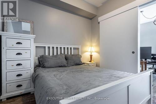 501 - 2486 Old Bronte Road, Oakville, ON - Indoor Photo Showing Bedroom