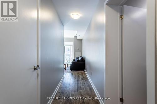 501 - 2486 Old Bronte Road, Oakville, ON - Indoor Photo Showing Other Room