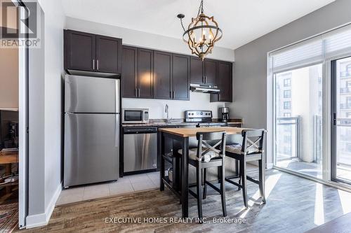 501 - 2486 Old Bronte Road, Oakville, ON - Indoor Photo Showing Kitchen With Stainless Steel Kitchen