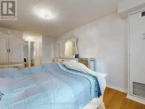 1704 - 205 Hilda Avenue, Toronto, ON - Indoor Photo Showing Bedroom