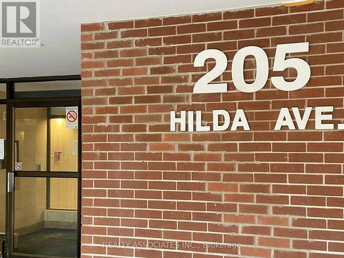1704 - 205 Hilda Avenue, Toronto, ON - Indoor