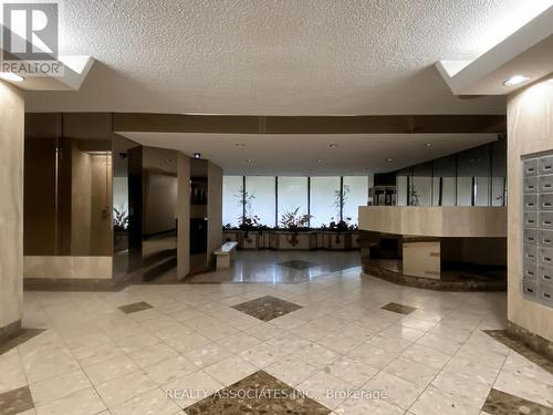 1704 - 205 Hilda Avenue, Toronto, ON - Indoor Photo Showing Other Room