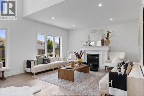 1211 Campana Crescent, Lakeshore, ON - Indoor Photo Showing Living Room With Fireplace