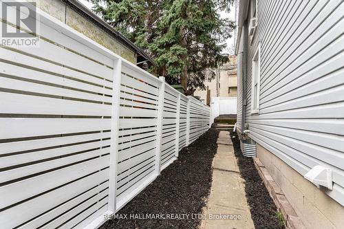106 Willow Avenue, Toronto, ON - Outdoor
