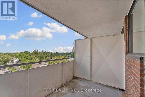 707 - 10330 Yonge Street W, Richmond Hill, ON - Outdoor With Balcony With Exterior