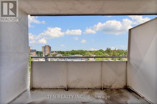 707 - 10330 Yonge Street W, Richmond Hill, ON - Outdoor With View