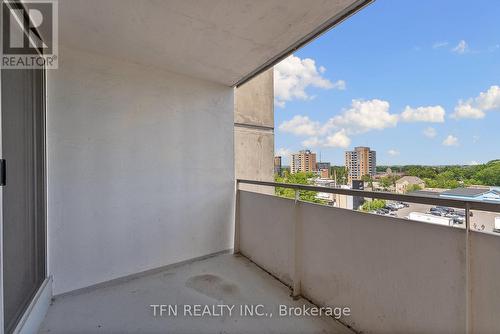 707 - 10330 Yonge Street W, Richmond Hill, ON - Outdoor With Balcony With Exterior