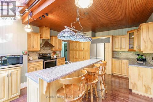 345 Brewery Lane, Orillia, ON - Indoor Photo Showing Kitchen