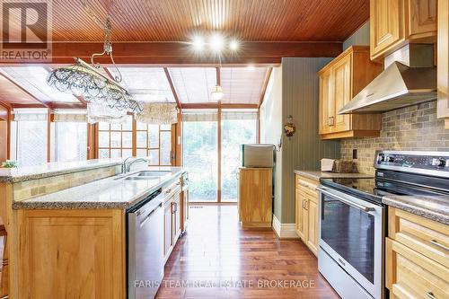 345 Brewery Lane, Orillia, ON - Indoor Photo Showing Kitchen With Double Sink