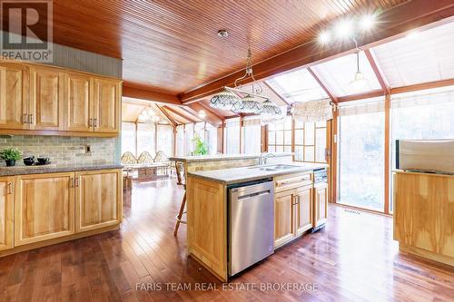 345 Brewery Lane, Orillia, ON - Indoor Photo Showing Kitchen