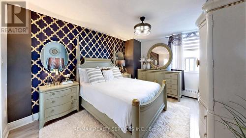 1219 - 551 The West Mall, Toronto, ON - Indoor Photo Showing Bedroom