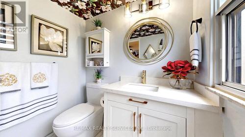 1219 - 551 The West Mall, Toronto, ON - Indoor Photo Showing Bathroom