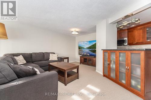 1602 - 475 The West Mall, Toronto, ON - Indoor Photo Showing Other Room